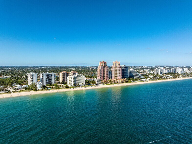 More Photos Of 2030 N Ocean Blvd, Fort Lauderdale Hotel For Sale
