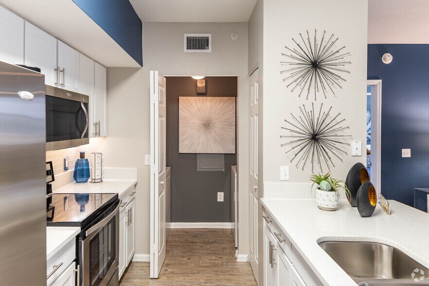 More Photos Of 3880 W Broward Blvd, Fort Lauderdale Apartments For Lease