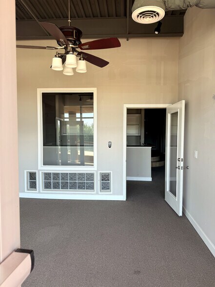 More Photos Of 2100 E Nasa Pky, Seabrook Unknown For Lease