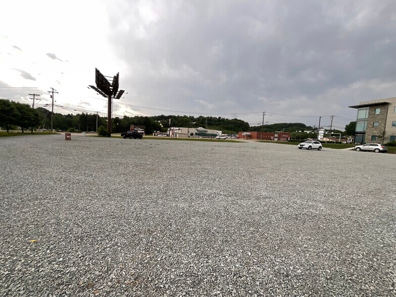 More Photos Of 6542 US-22, Delmont Land For Sale