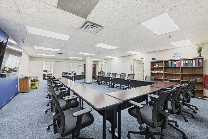 More Photos Of 1 Wormans Mill Ct, Frederick Warehouse For Sale