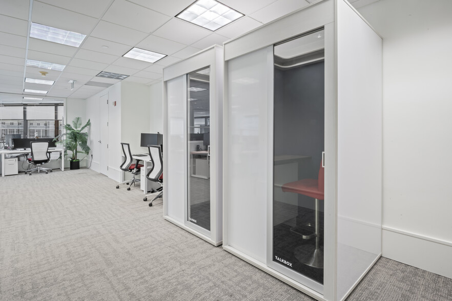 More Photos Of 1200 Brickell Ave, Miami Office For Sale