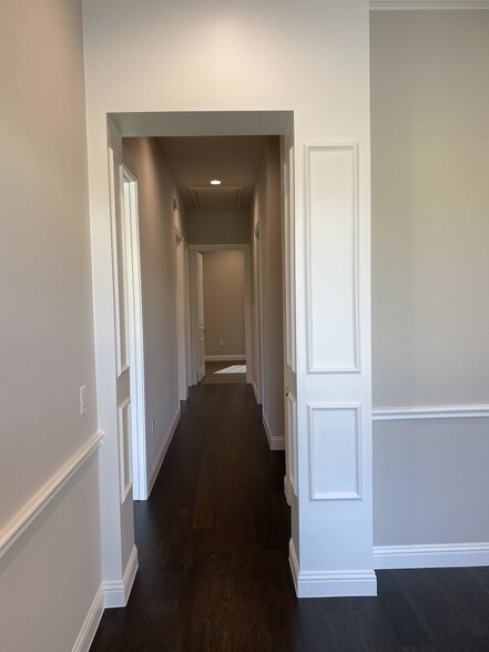 More Photos Of 4425 Plano Pkwy, Carrollton Office For Lease