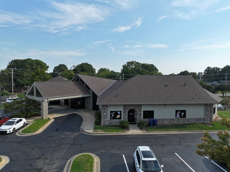 More Photos Of 3025 Fountain Dr, Conway Medical For Lease