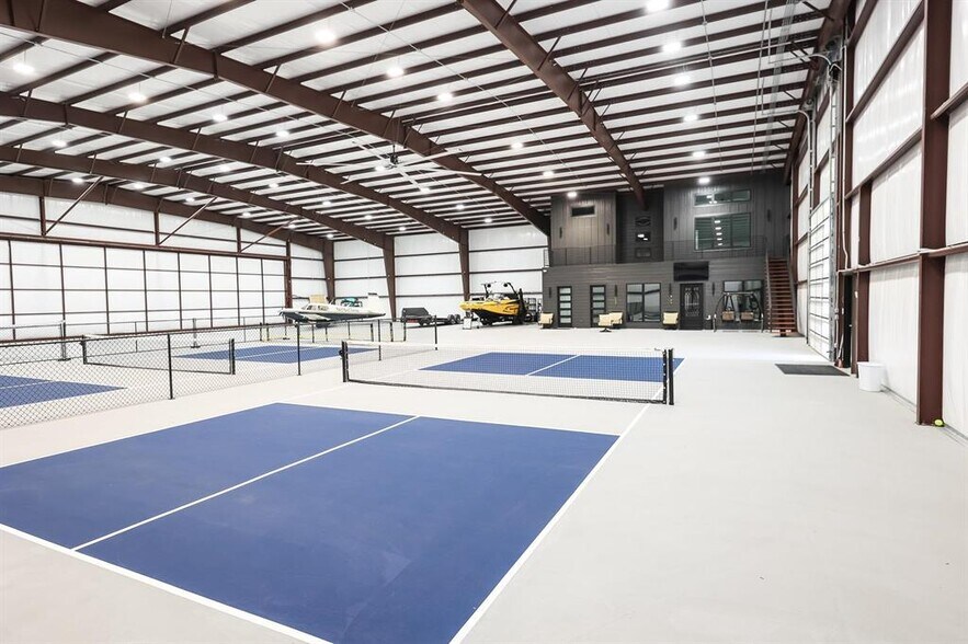 More Photos Of 139 SKYWAY SPUR Spur, Longview Specialty For Sale