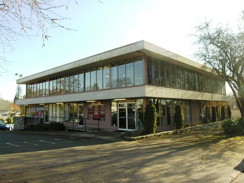 Primary Photo Of 780 SE Commercial St, Salem Office For Lease