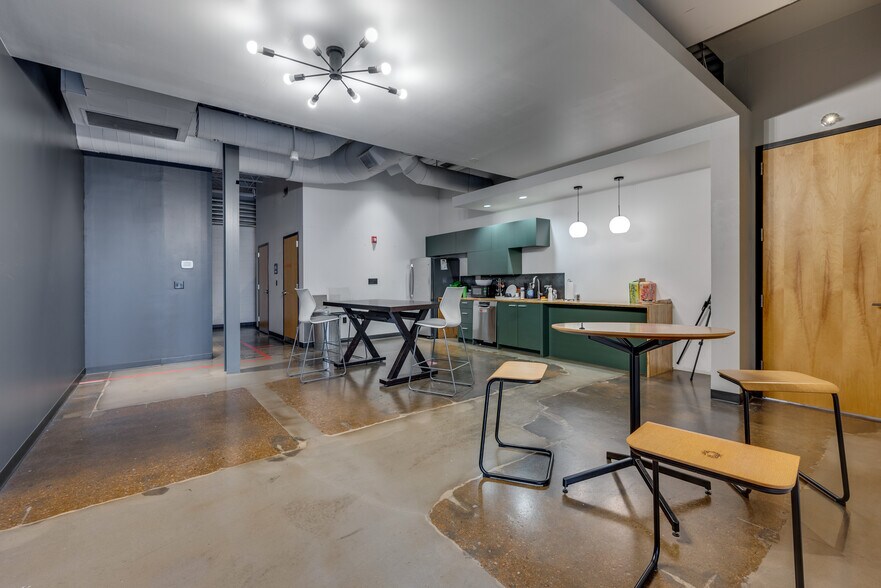 More Photos Of 613 Ewing Ave, Nashville Loft Creative Space For Lease