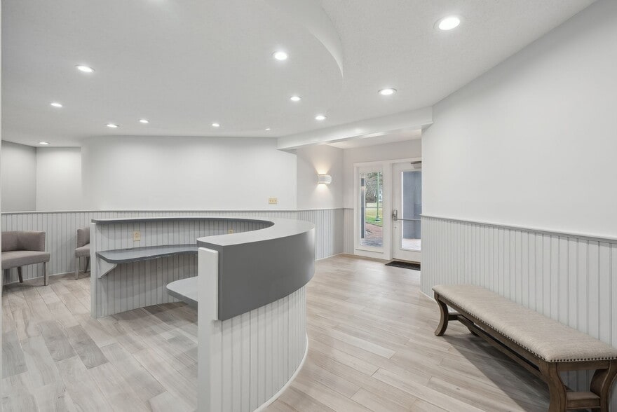 More Photos Of 1662 Post Rd, Wells Office For Sale