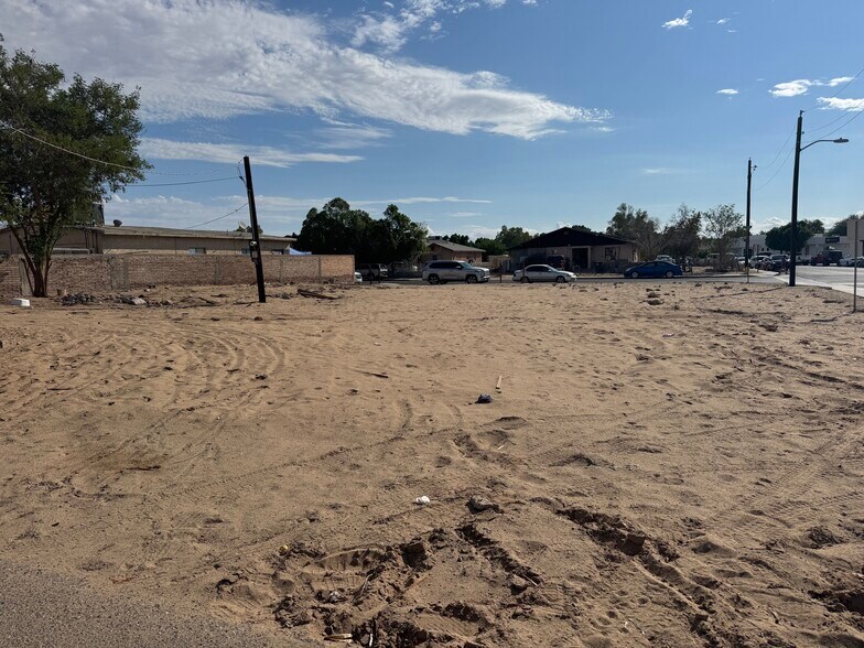 More Photos Of 606 N 4th Ave, San Luis Land For Sale