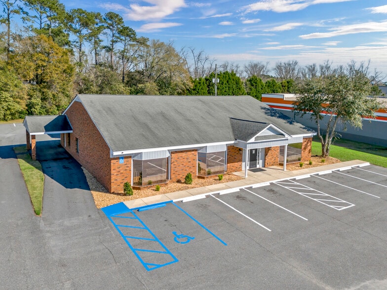More Photos Of 1501 US Highway 19 S, Leesburg Office For Sale