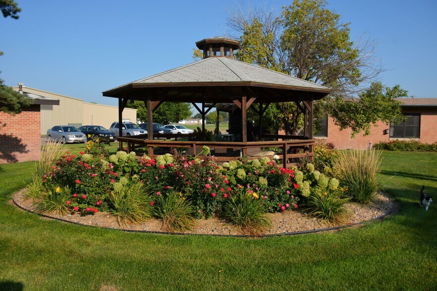 More Photos Of 1505 N Adams St, Lexington Skilled Nursing Facility For Sale