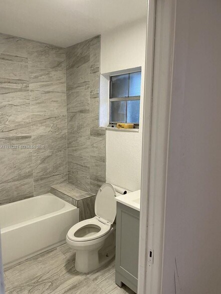 More Photos Of 1471 NW 22nd St, Fort Lauderdale Multifamily For Sale