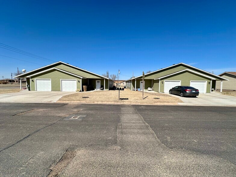 Primary Photo Of 212 E Garfield Ave, Greensburg Multifamily For Sale