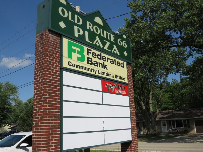 More Photos Of 264-272 S Front St, Braidwood Freestanding For Lease