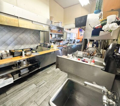 More Photos Of 100 Broad St, Lake Geneva Restaurant For Sale