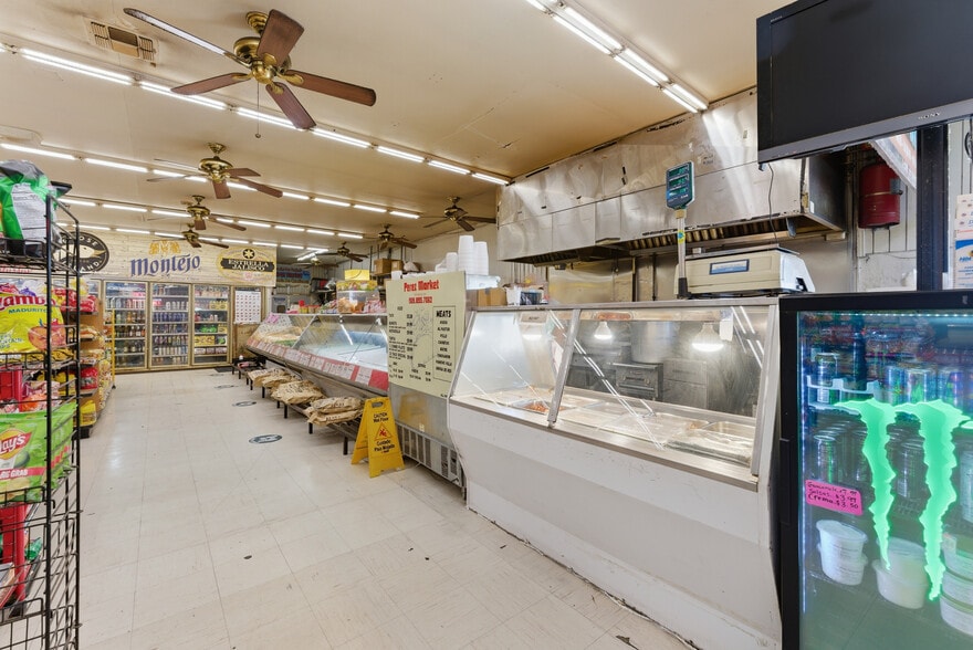 More Photos Of 2400 Valley Blvd, Pomona Convenience Store For Sale