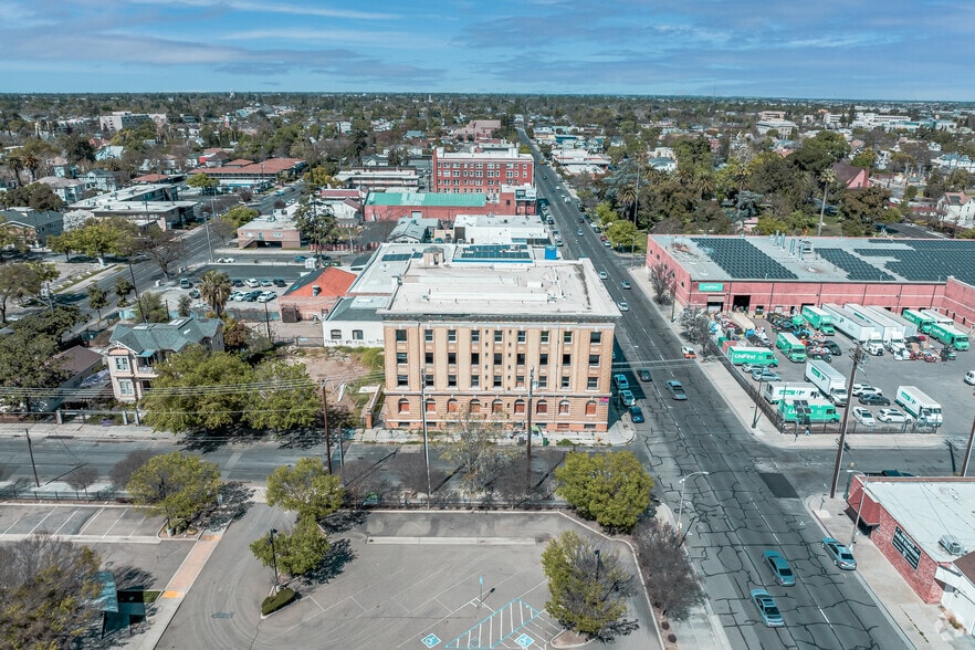More Photos Of 807 N El Dorado St, Stockton Apartments For Sale