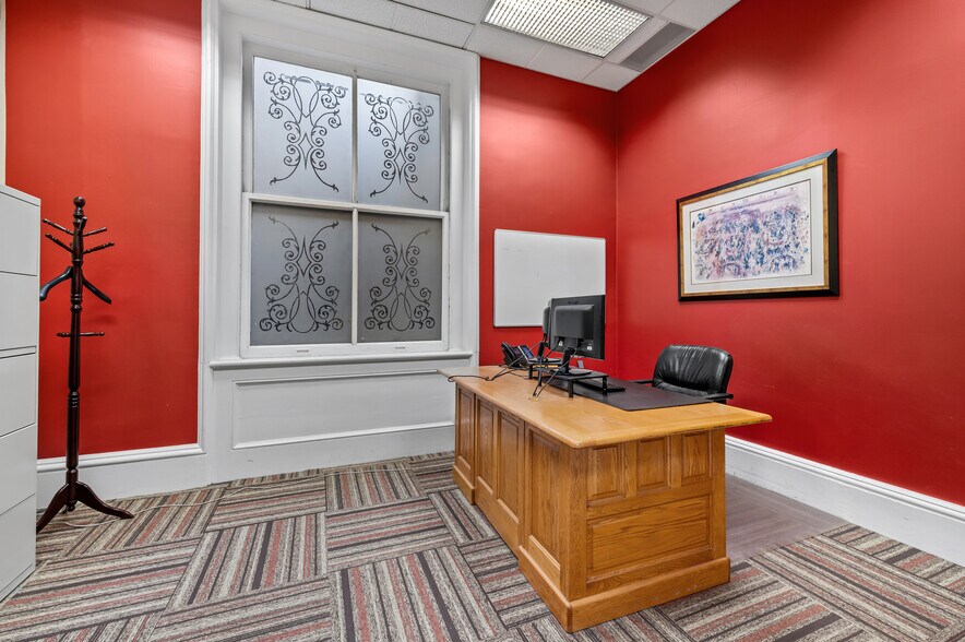 More Photos Of 730 17th St, Denver Office For Sale