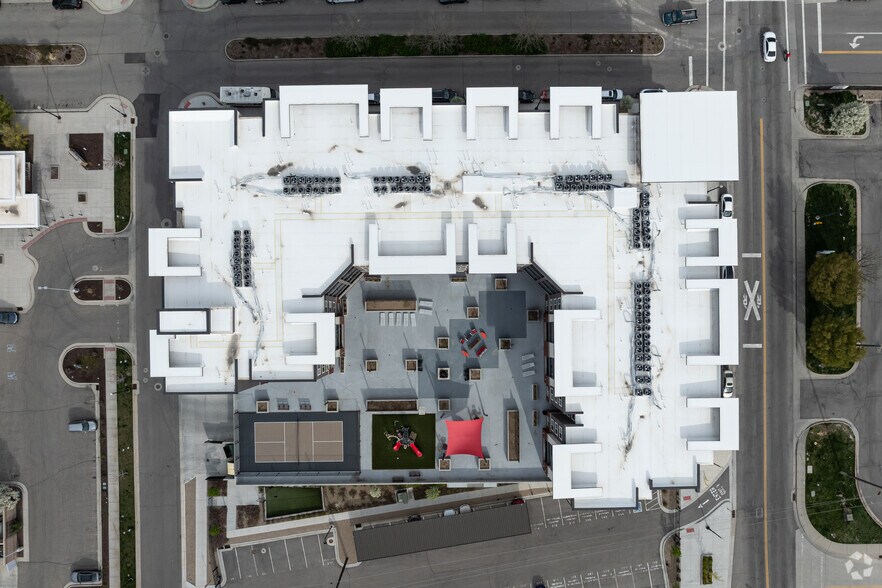 More Photos Of 54 W Fireclay Ave, Murray Apartments For Lease