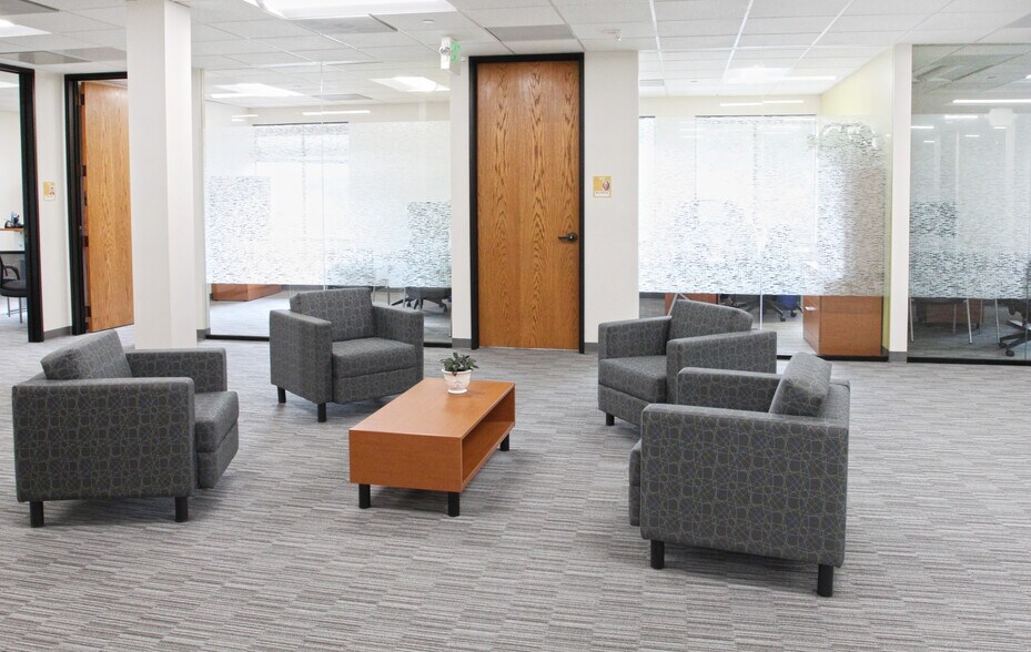 More Photos Of 30 Ragsdale Dr, Monterey Office For Lease