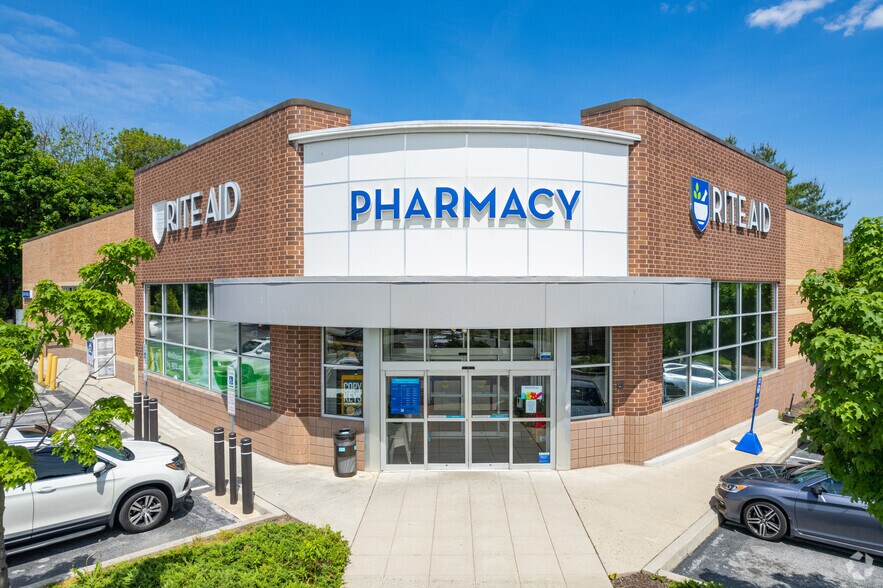 More Photos Of 1301-1307 Phoenixville Pike, West Chester Drugstore For Sale