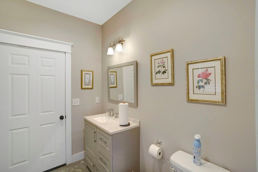 More Photos Of , Young Harris Specialty For Sale