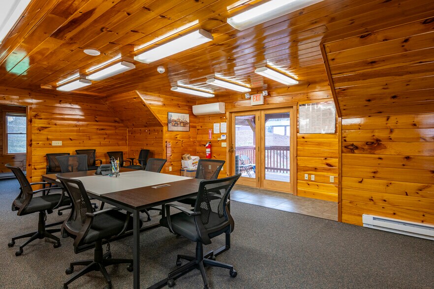 More Photos Of 784 Memorial Hwy, Oley Industrial For Sale