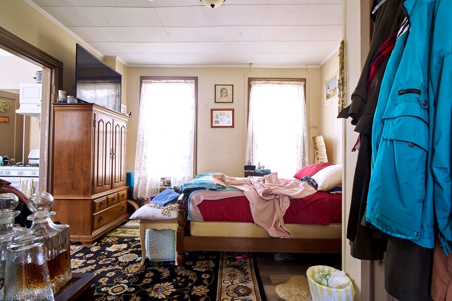 More Photos Of 171-175 Henry St, Kingston Apartments For Sale