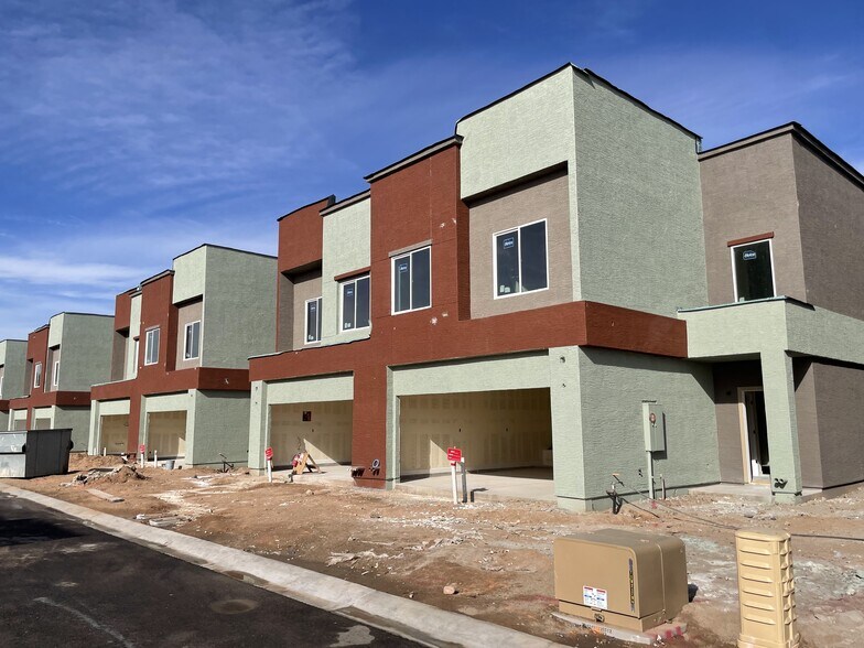 More Photos Of 13360 W Van Buren St, Goodyear Apartments For Sale