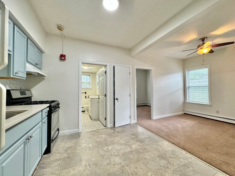 More Photos Of 66 Star St, Pawtucket Apartments For Sale