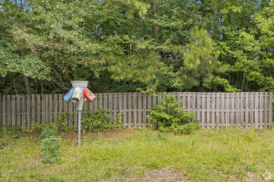 More Photos Of 5922 Fairburn Rd, Douglasville Land For Sale