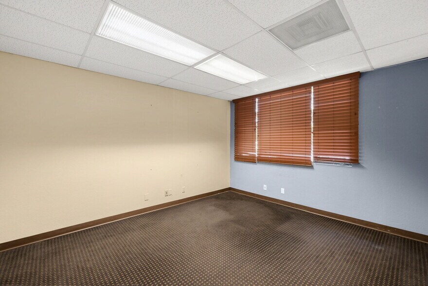 More Photos Of 777 E Alosta Ave, Azusa Religious Facility For Lease