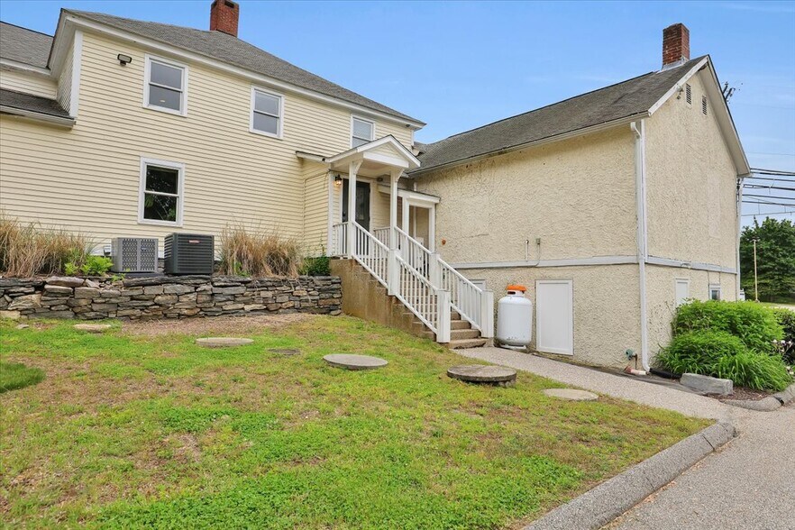 More Photos Of 326 Route 87, Columbia Office For Lease