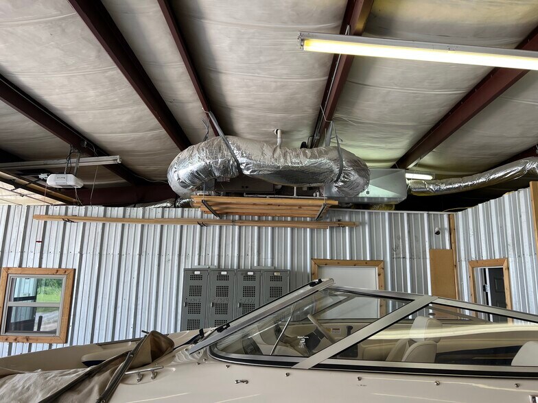 More Photos Of 3450 W 151st St S, Kiefer Warehouse For Lease