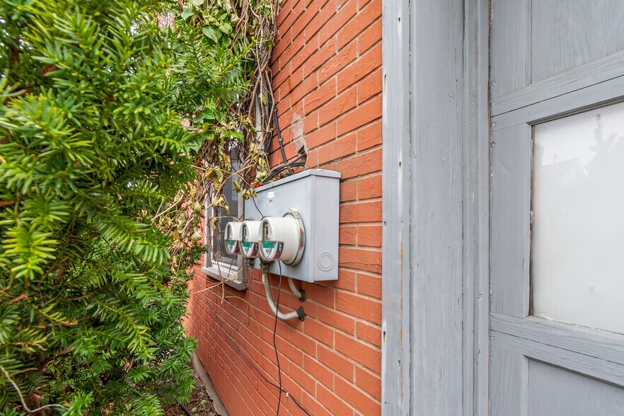 More Photos Of 180 Madison Ave, Port Chester Office For Sale