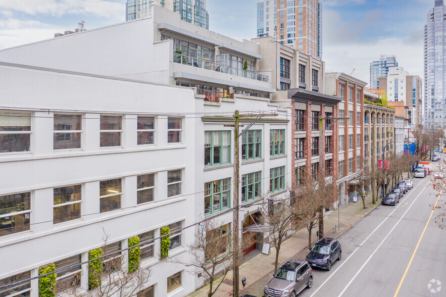 Primary Photo Of 1243 Hamilton St, Vancouver Apartments For Sale