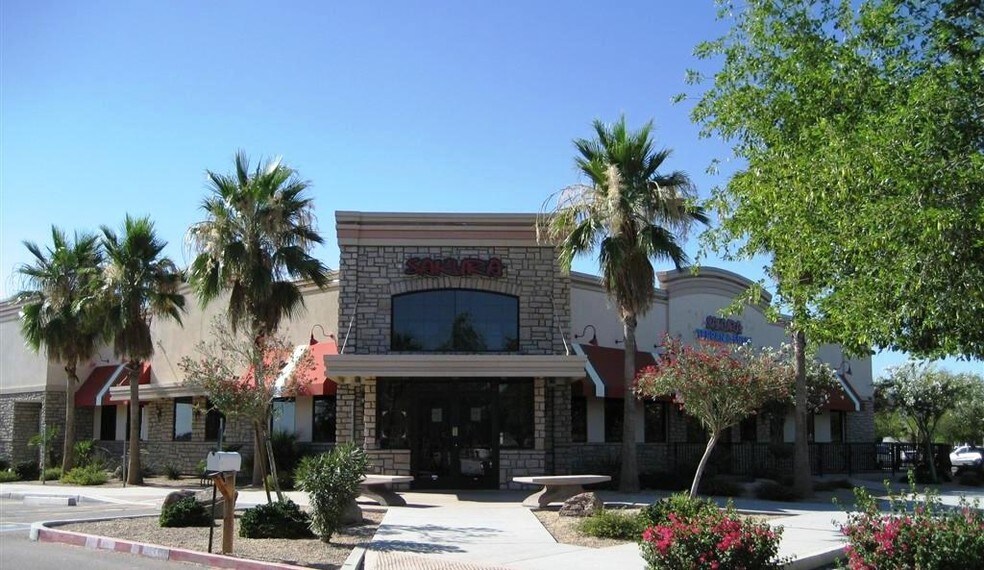 More Photos Of 940 S Gilbert Rd, Gilbert Restaurant For Sale