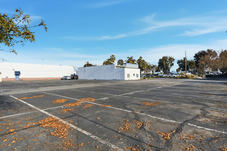 More Photos Of 450 Veterans Blvd, Redwood City Unknown For Lease