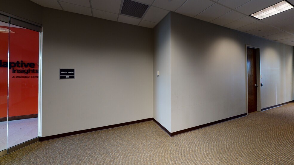 More Photos Of 110 N Brockway St, Palatine Office For Sale