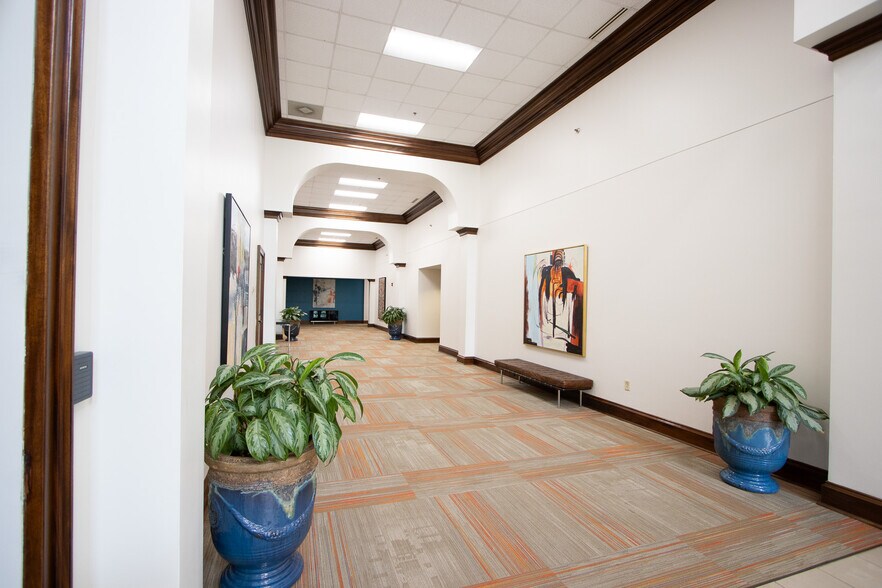 More Photos Of 700 Gervais St, Columbia Office For Lease