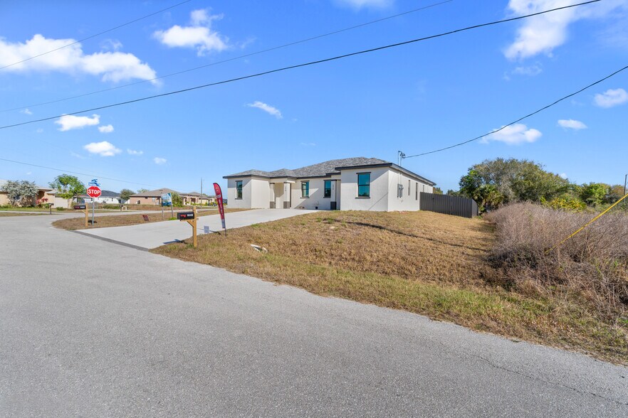 More Photos Of 2418 Xelda Ave N, Lehigh Acres Multifamily For Sale
