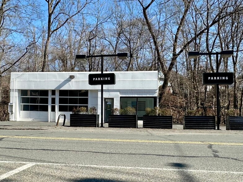 More Photos Of 123 Main St, Great Barrington Storefront Retail Office For Sale