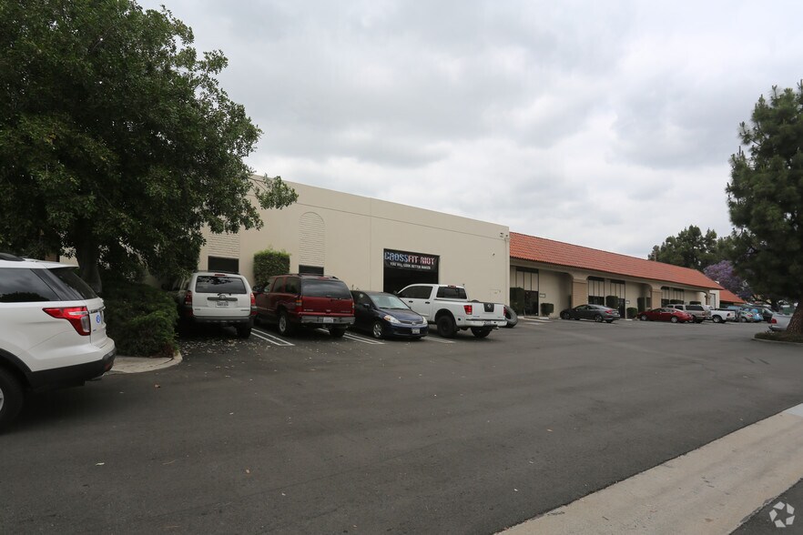 More Photos Of 580 W Lambert Rd, Brea Light Distribution For Lease