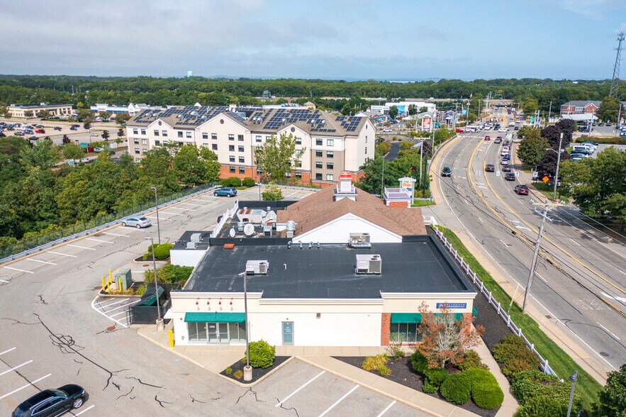 More Photos Of 47-53 Long Pond Rd, Plymouth Restaurant For Lease