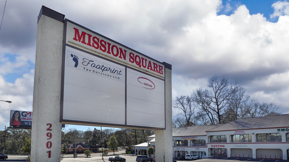 More Photos Of 2901 University Ave, Columbus Freestanding For Lease