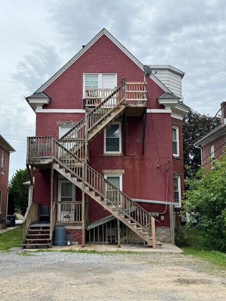 More Photos Of 711 Oak Hill Ave, Hagerstown Apartments For Sale