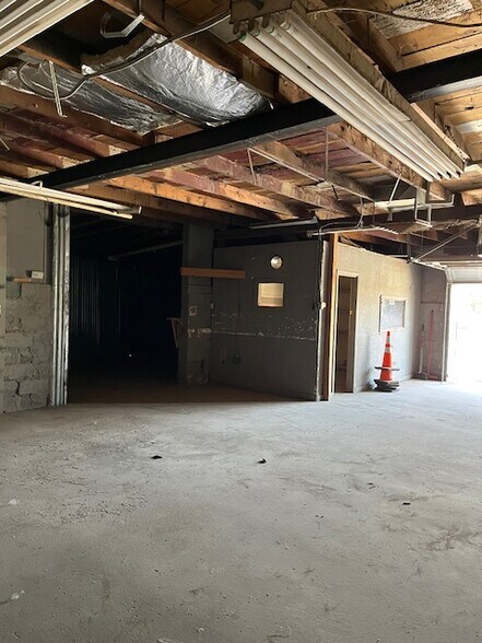 More Photos Of 3524 Durazno Ave, El Paso Warehouse For Sale