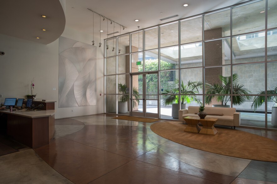 More Photos Of 801 S Grand Ave, Los Angeles Office For Lease