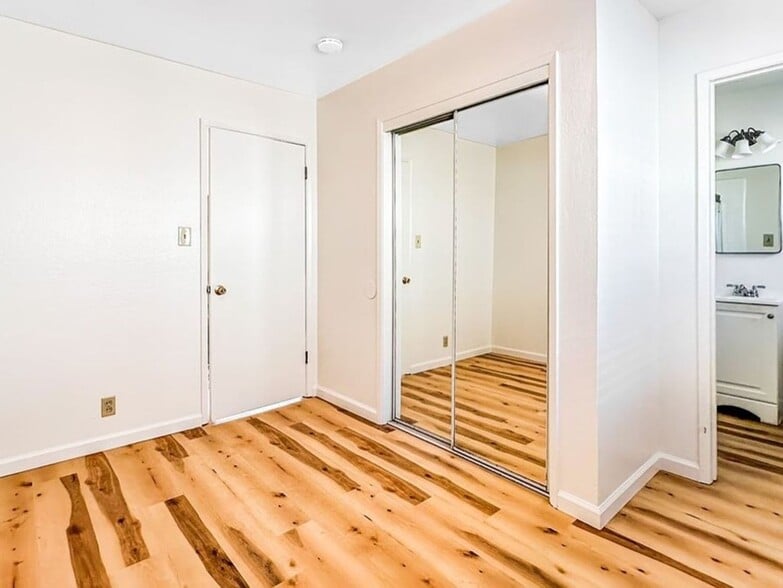 More Photos Of 1250 E St, Hayward Apartments For Sale