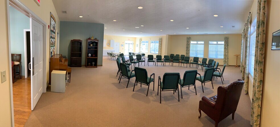 More Photos Of 4608 Lower Roswell Rd, Marietta Office For Sale